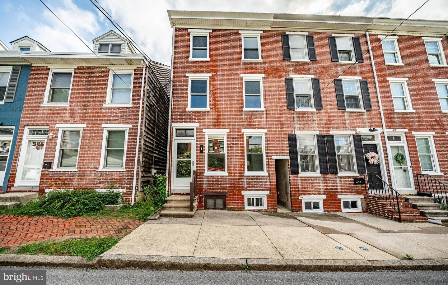 405 N New Street  West Chester PA 19380 photo
