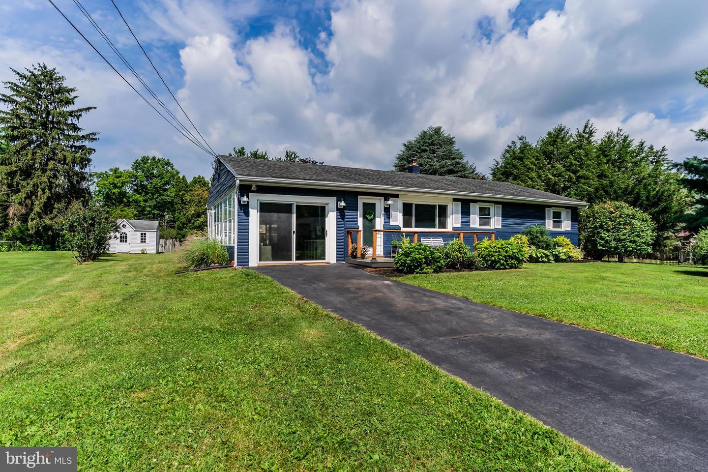 Property Photo: 12 South Road PA 17050
