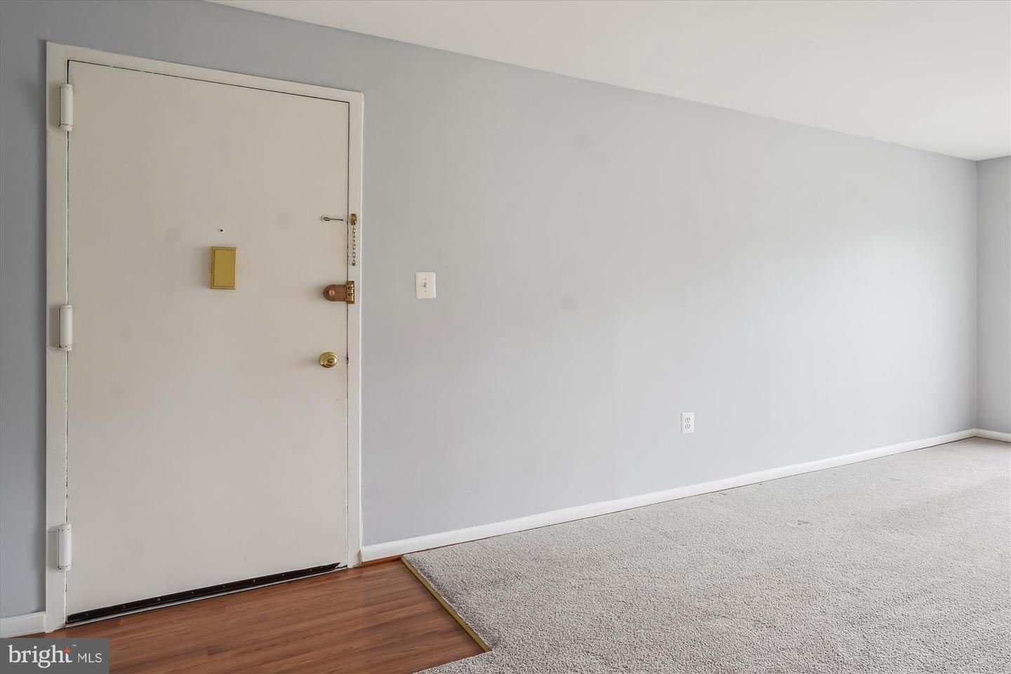 Property Photo: 9495 Fairfax Boulevard 301 VA 22031