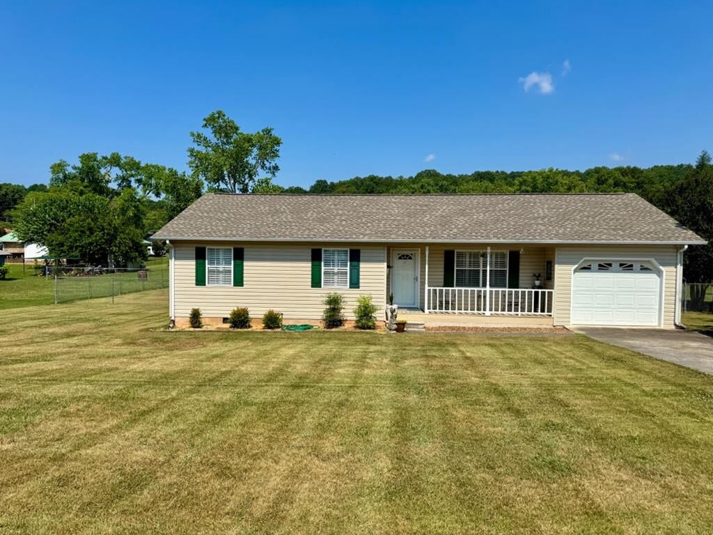 Property Photo: 4511 Crestway Drive GA 30710