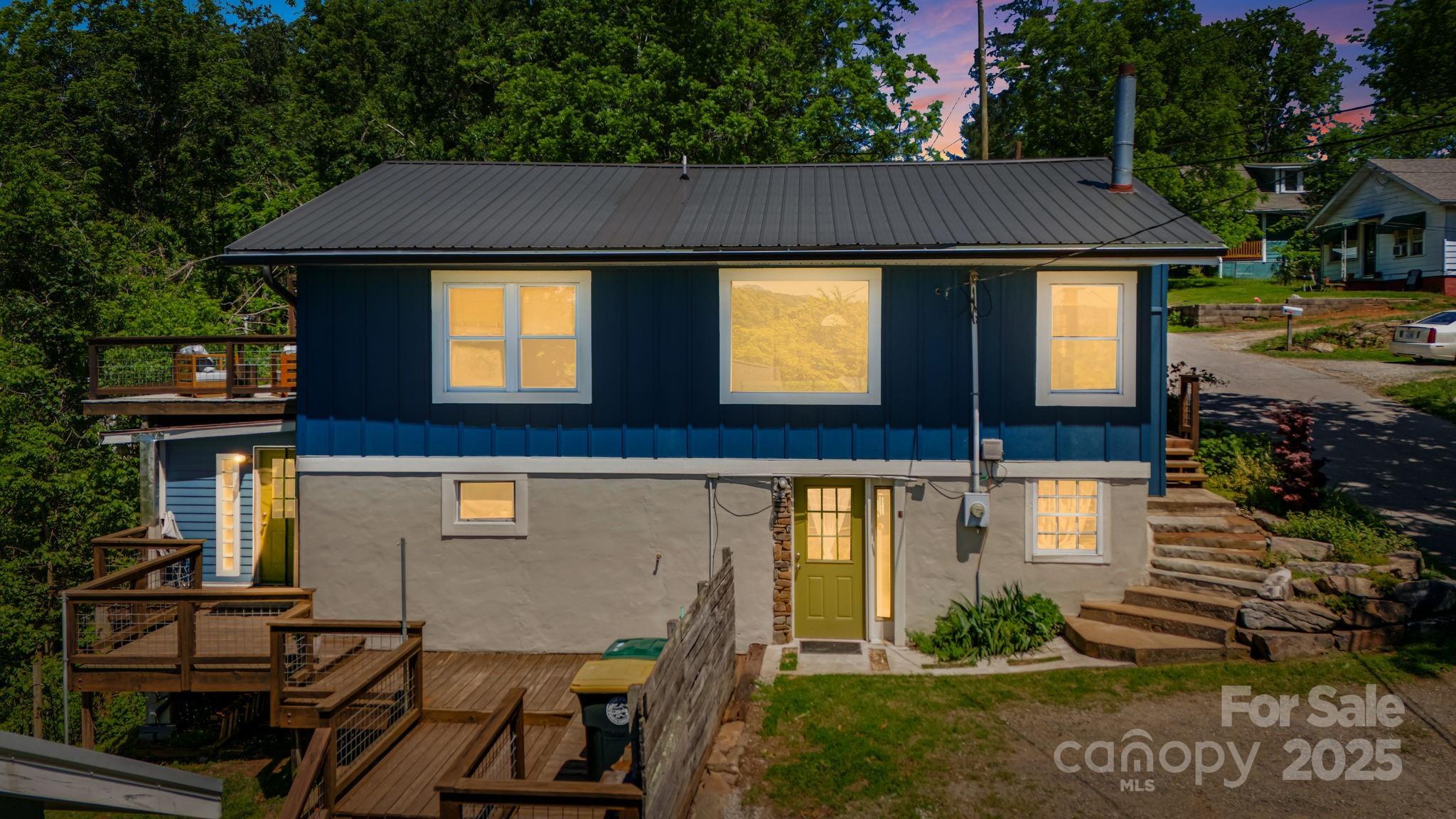 Property Photo:  54 Vine Street  NC 28804 
