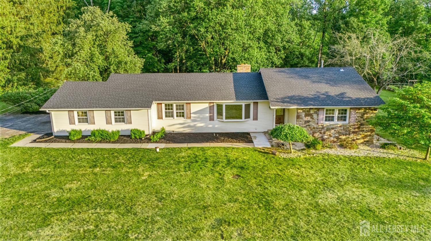 Property Photo: 4 Hickory Trail NJ 08822