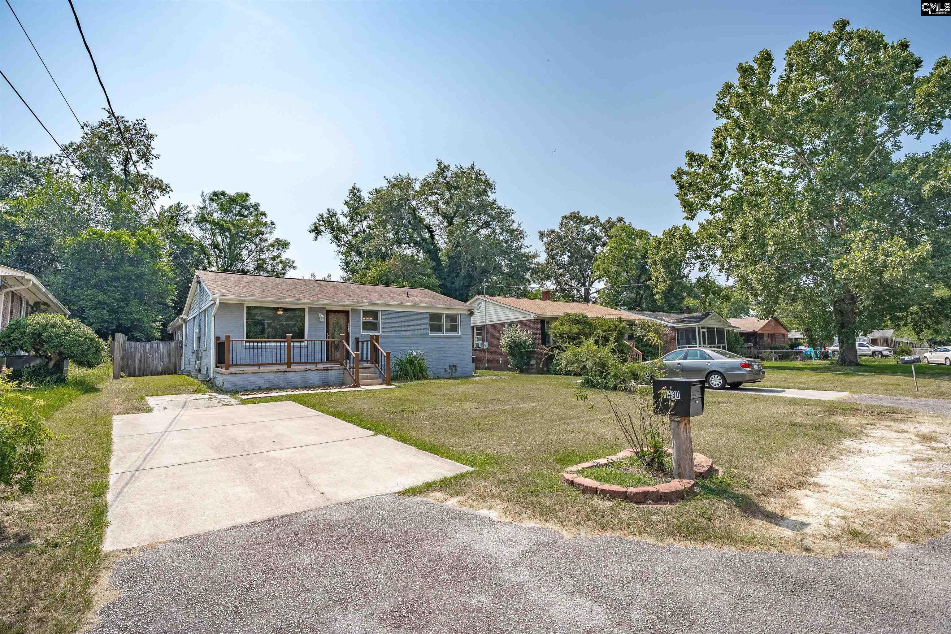 Property Photo: 1430 Dahlia SC 29205