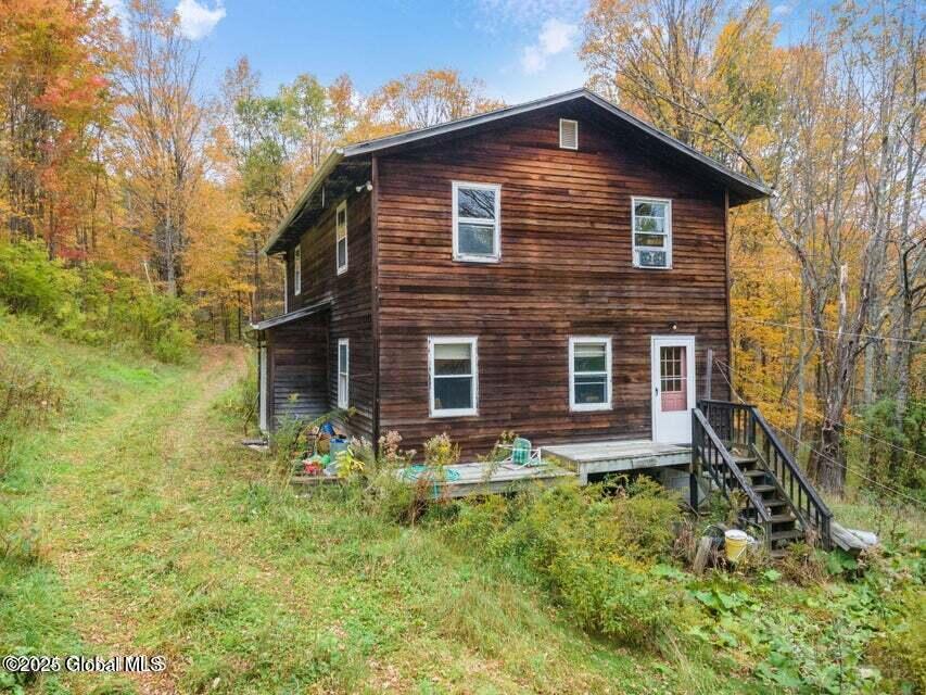 Property Photo:  150 Memory Lane  NY 12194 