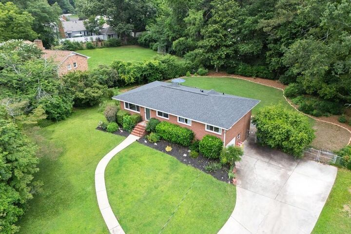 Property Photo:  388 Talcott Circle NW  GA 30064 