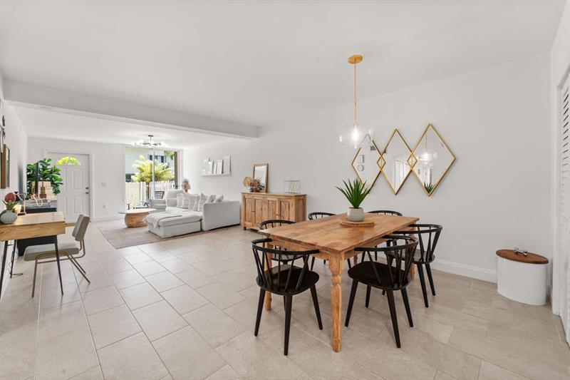 Property Photo: 1655 NE 115th St FL 33181