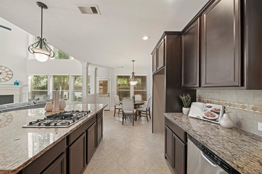 Property Photo: 12102 N Founders Shore Drive TX 77433