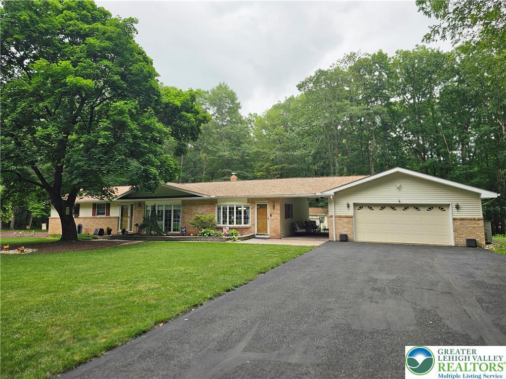 Property Photo: 450 Old Allentown Road PA 18091