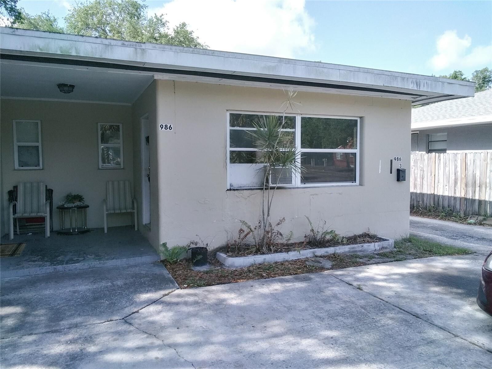 Property Photo:  986 22nd Avenue S 2  FL 33705 