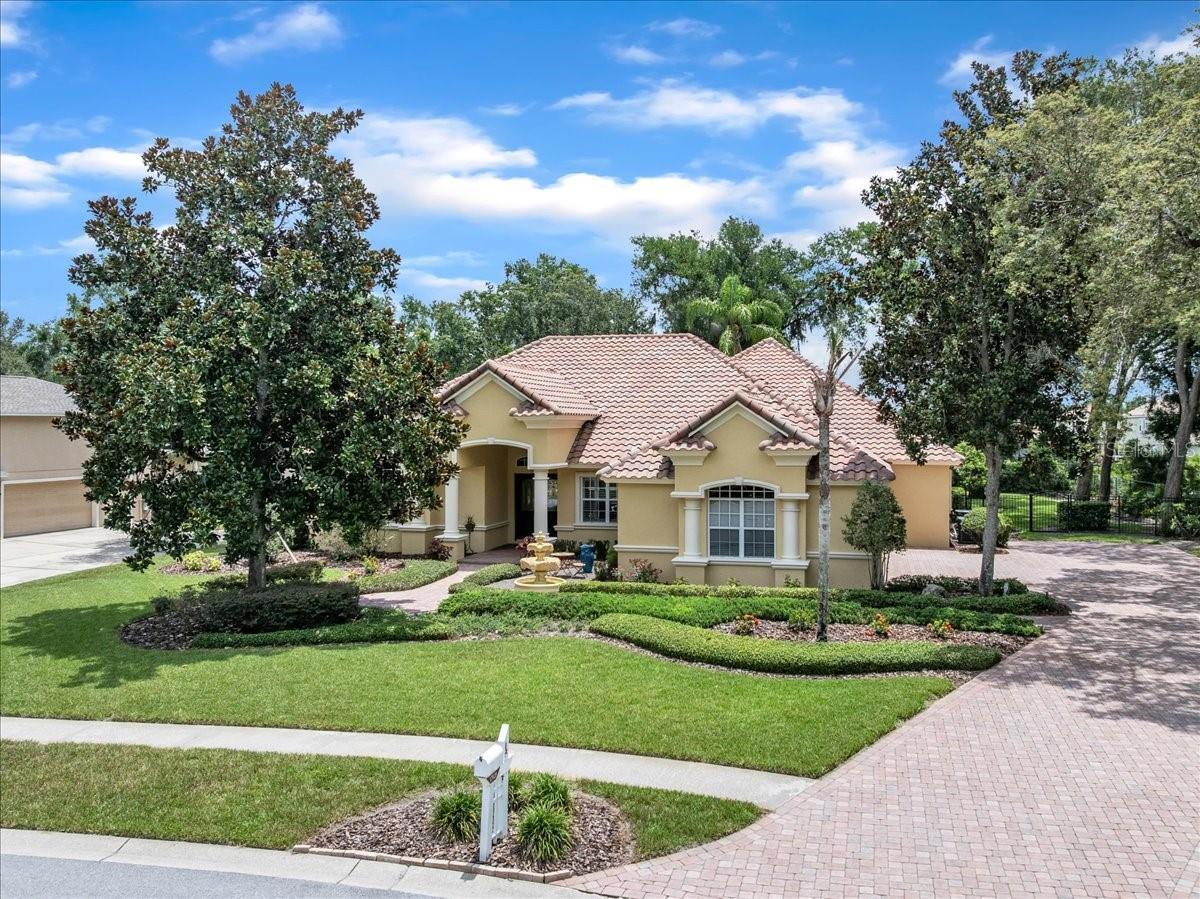 Property Photo: 17920 Burnt Oak Lane FL 33547