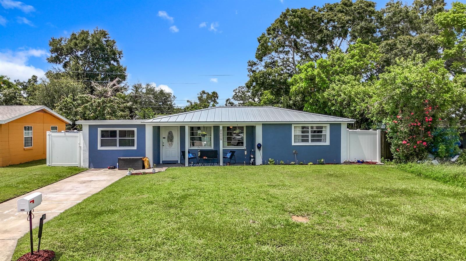 Property Photo:  2625 46th Avenue N  FL 33714 