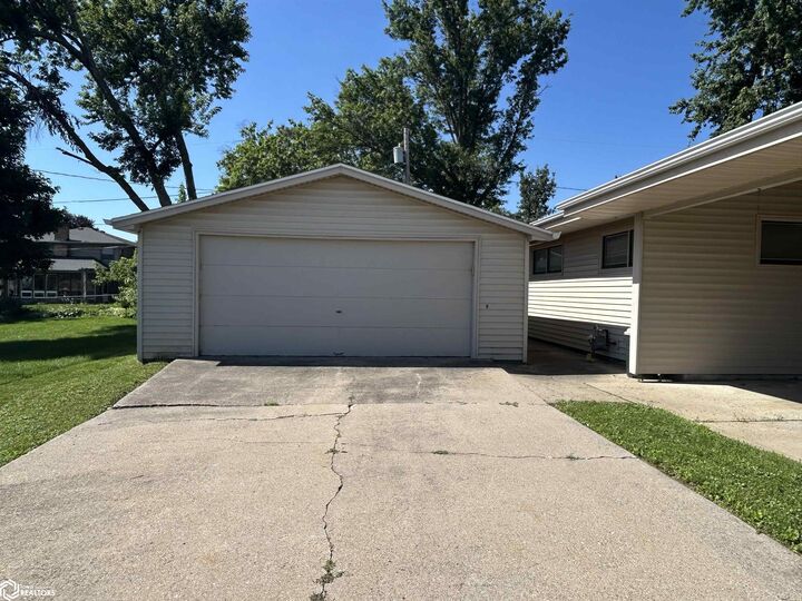 Property Photo: 10 W Olive Street IA 50158