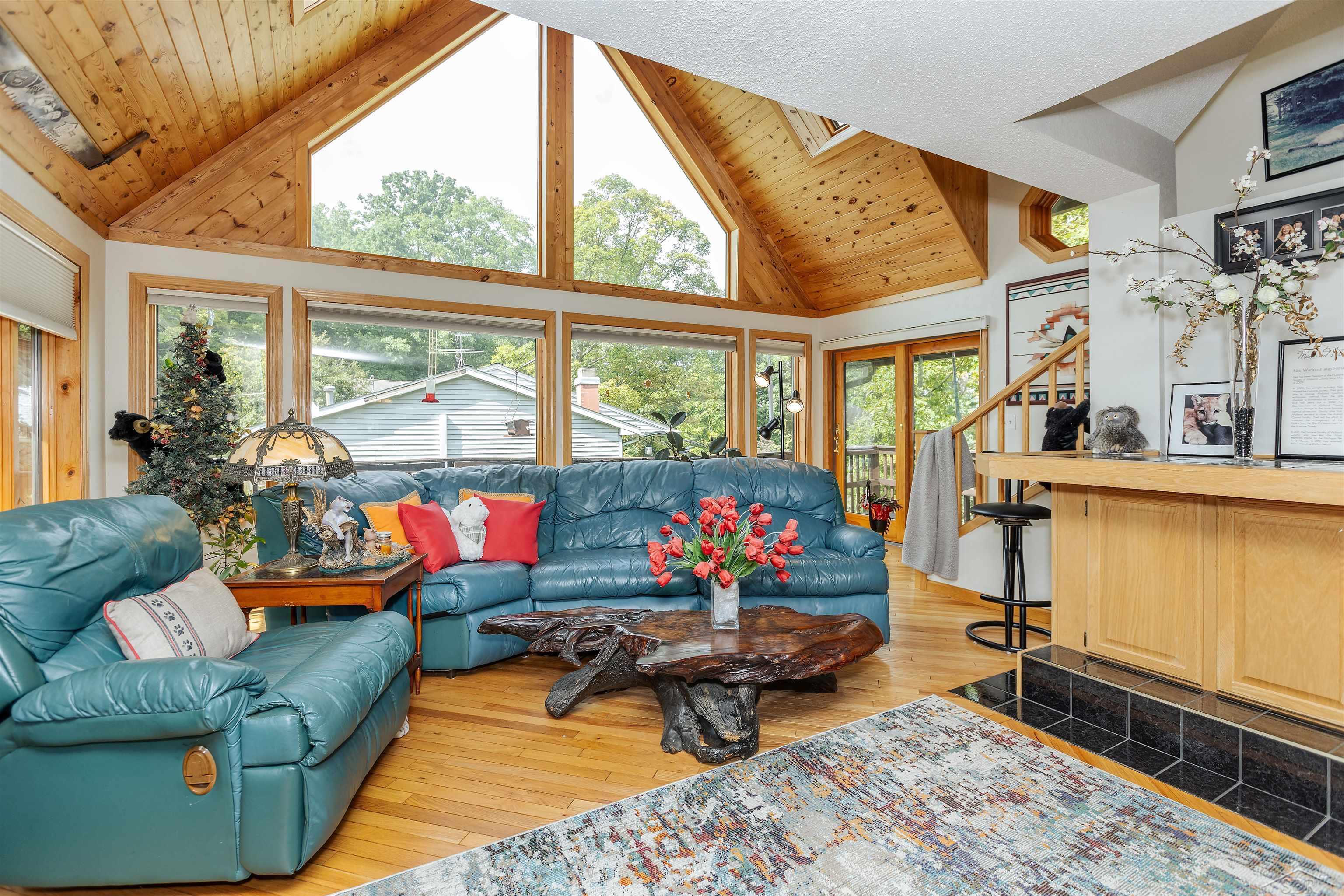 Property Photo: 5370 N Lake Sanford Road MI 48657
