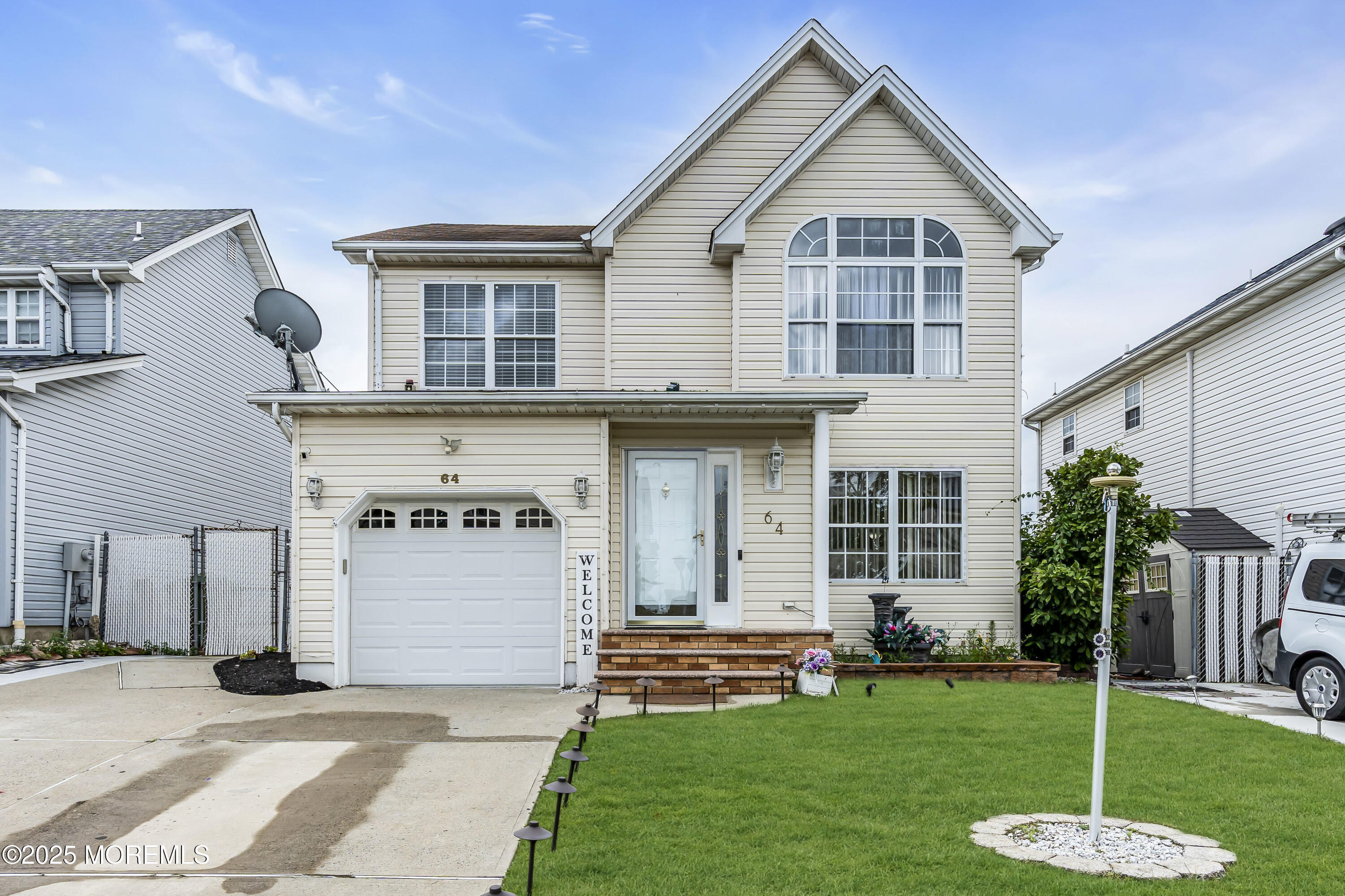 64 Scarlet Drive  Parlin NJ 08859 photo
