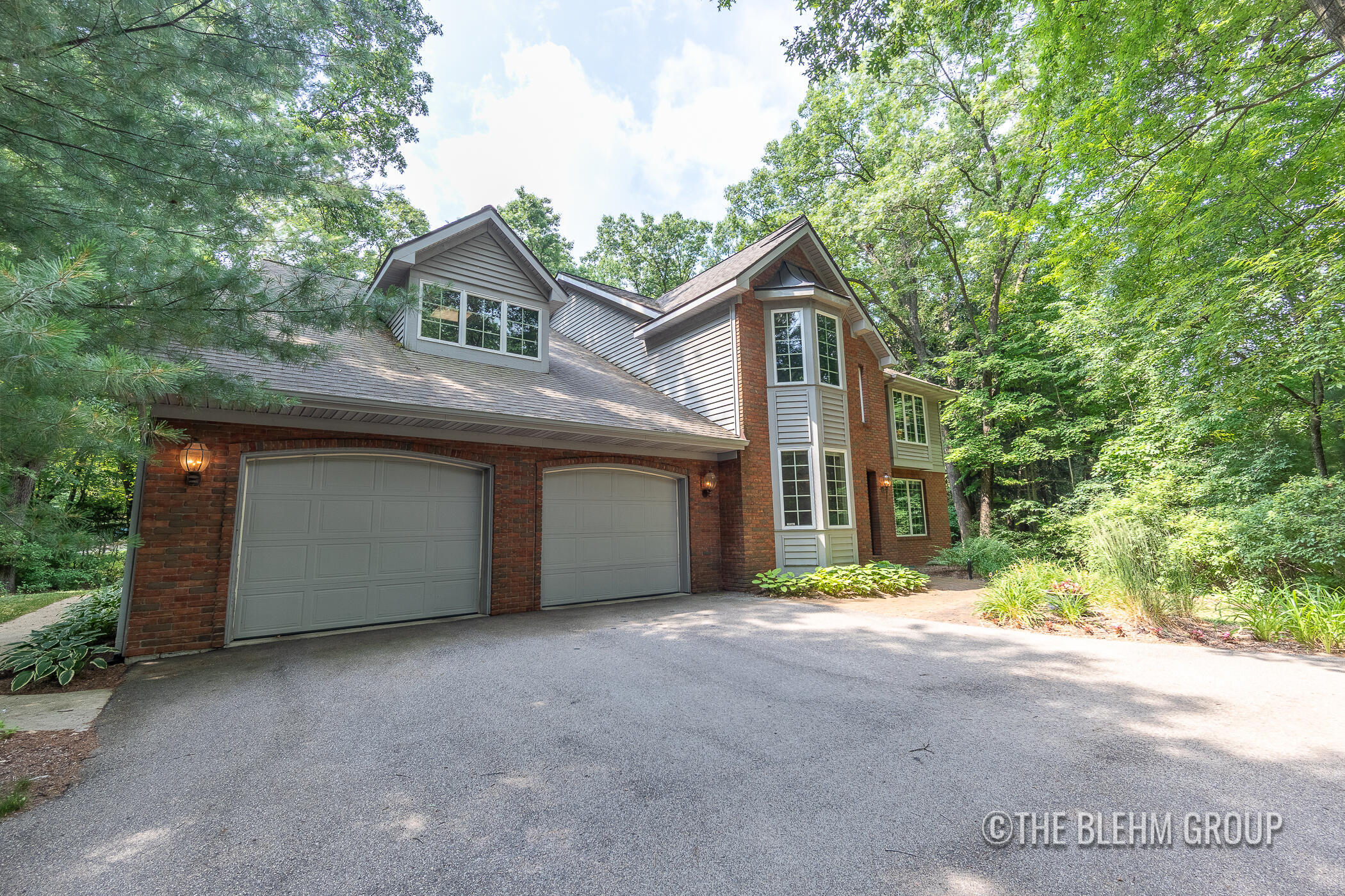Property Photo: 6340 Cannon Highlands Drive NE MI 49306