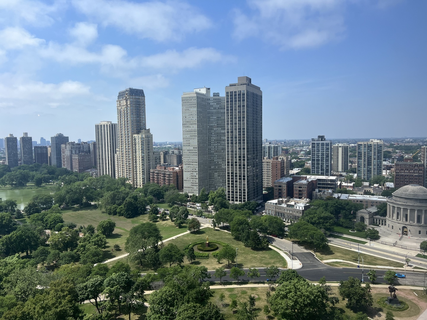 Property Photo: 2800 N Lake Shore Drive 2610 IL 60657