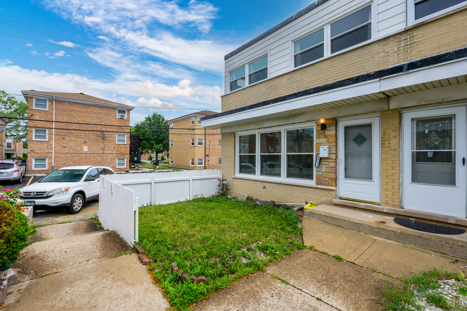 8821 N Washington Street F  Niles IL 60714 photo