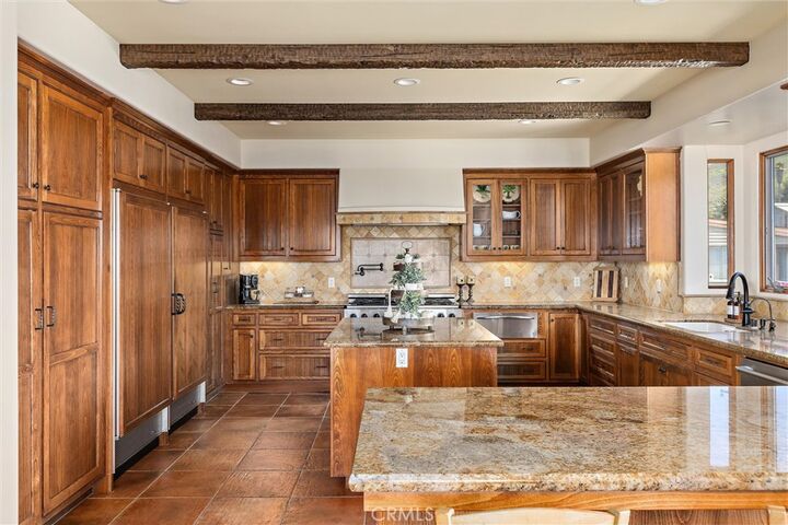 Property Photo: 36 Ash Avenue CA 93430