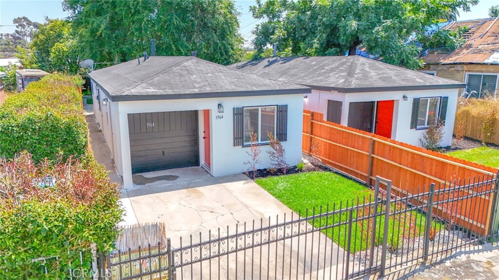 Property Photo: 1964 E 114th Street CA 90059
