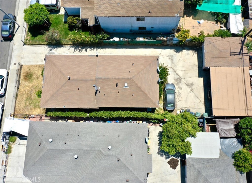 Property Photo: 1132 E 65th Street CA 90001