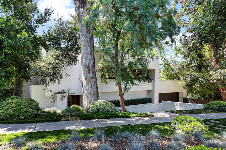 Property Photo:  1055 Sherwood Road  CA 91108 