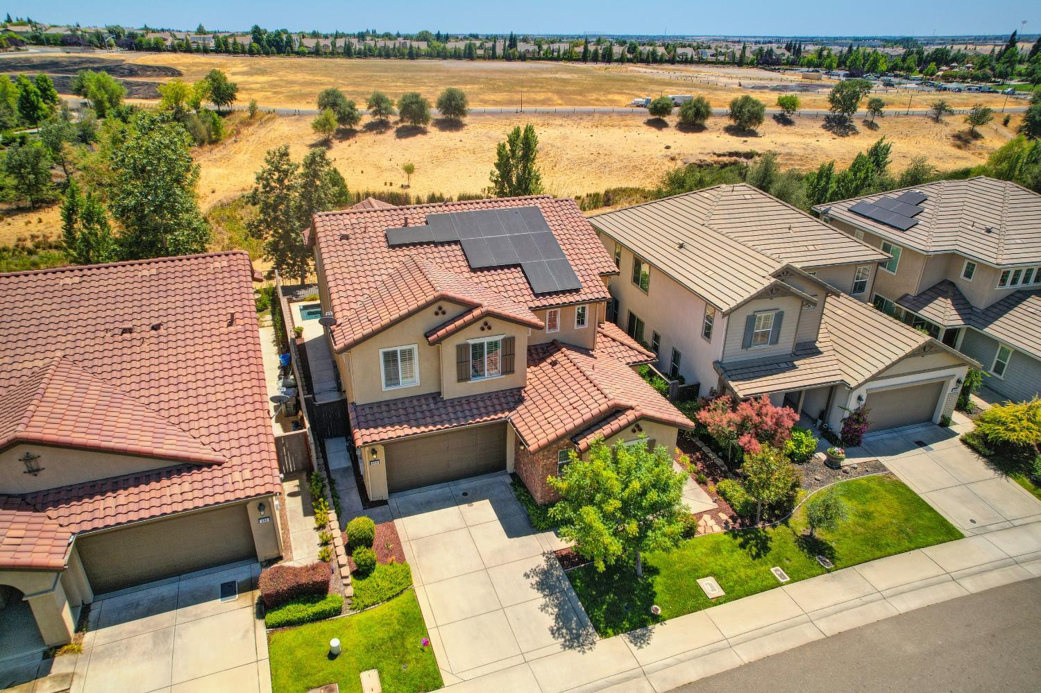 Property Photo:  888 Calico Drive  CA 95765 