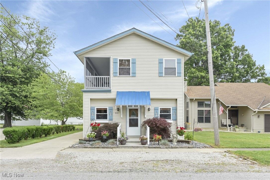 Property Photo:  511 Sunset Avenue  OH 44054 