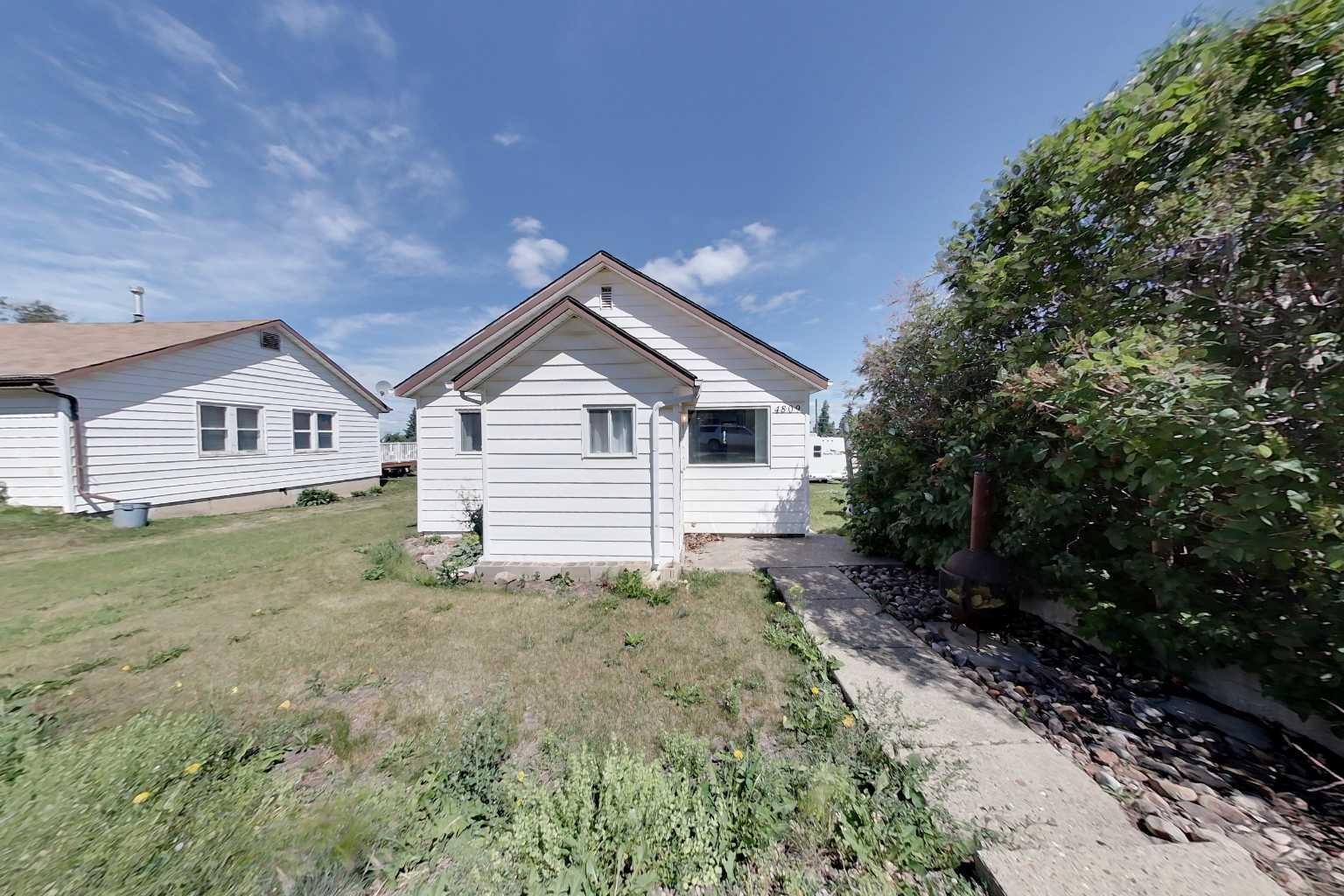 Property Photo: 4809 45 Avenue AB T0H 3G0