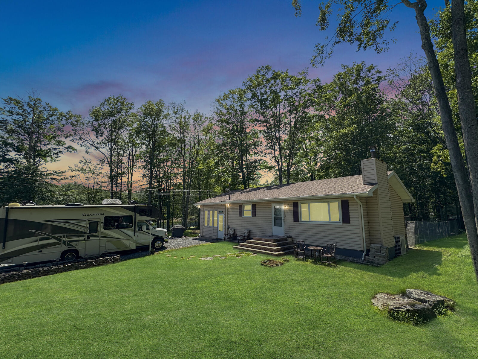 Property Photo:  7537 Lake Shore Drive  PA 18347 