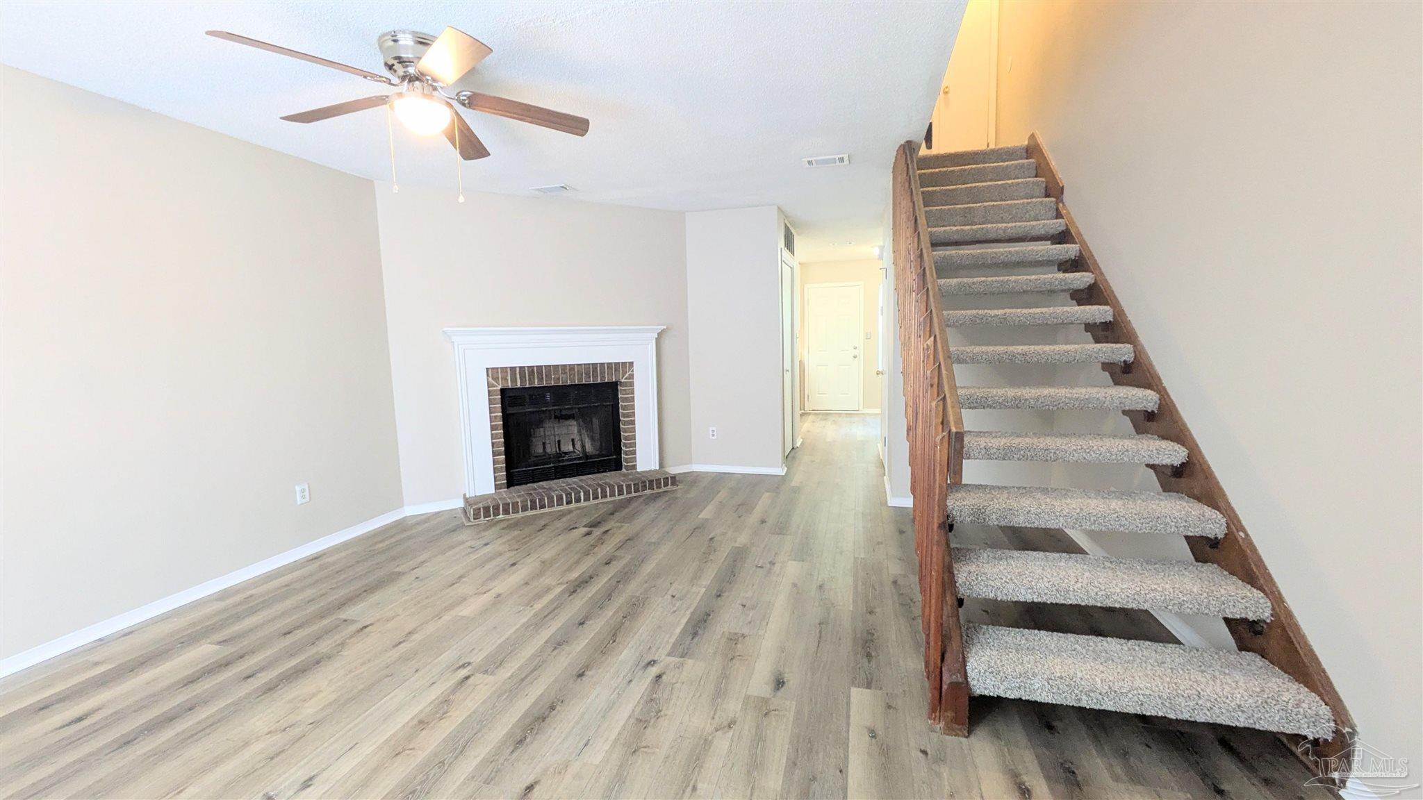 Property Photo:  6435 Lanier Dr  FL 32514 