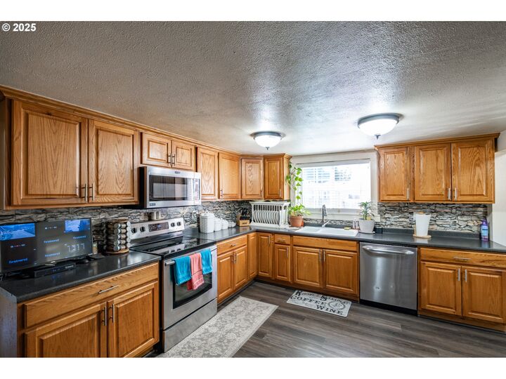 Property Photo: