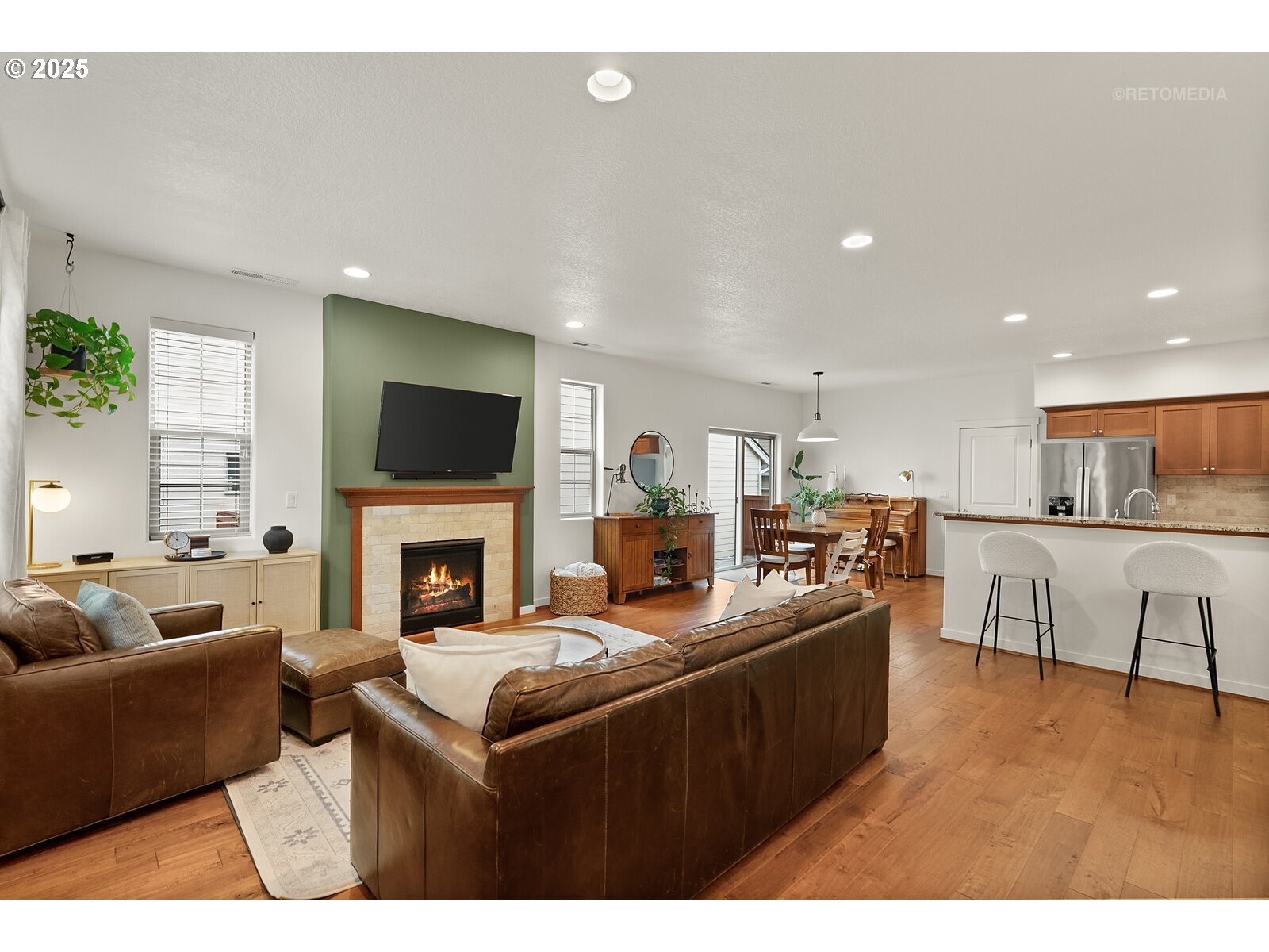 Property Photo: 17123 SW 131st Ave OR 97224