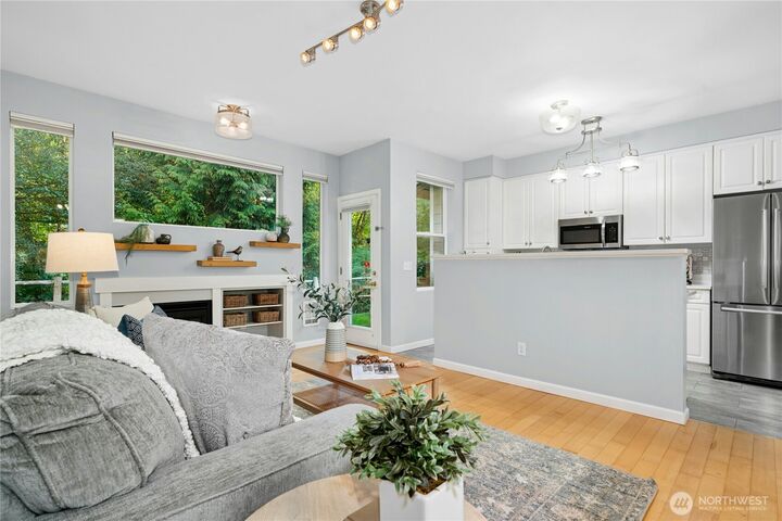 Property Photo: 15150 140th Way SE K103 WA 98058