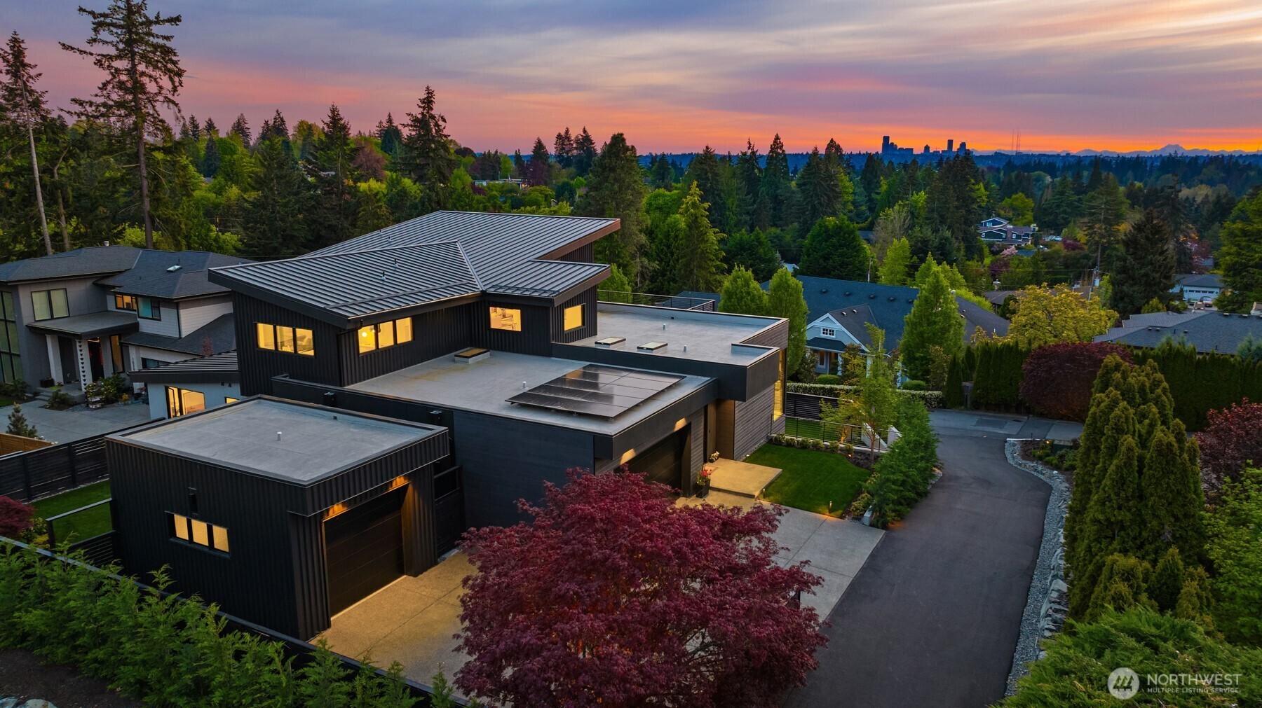 1032  89th Avenue NE  Bellevue WA 98004 photo