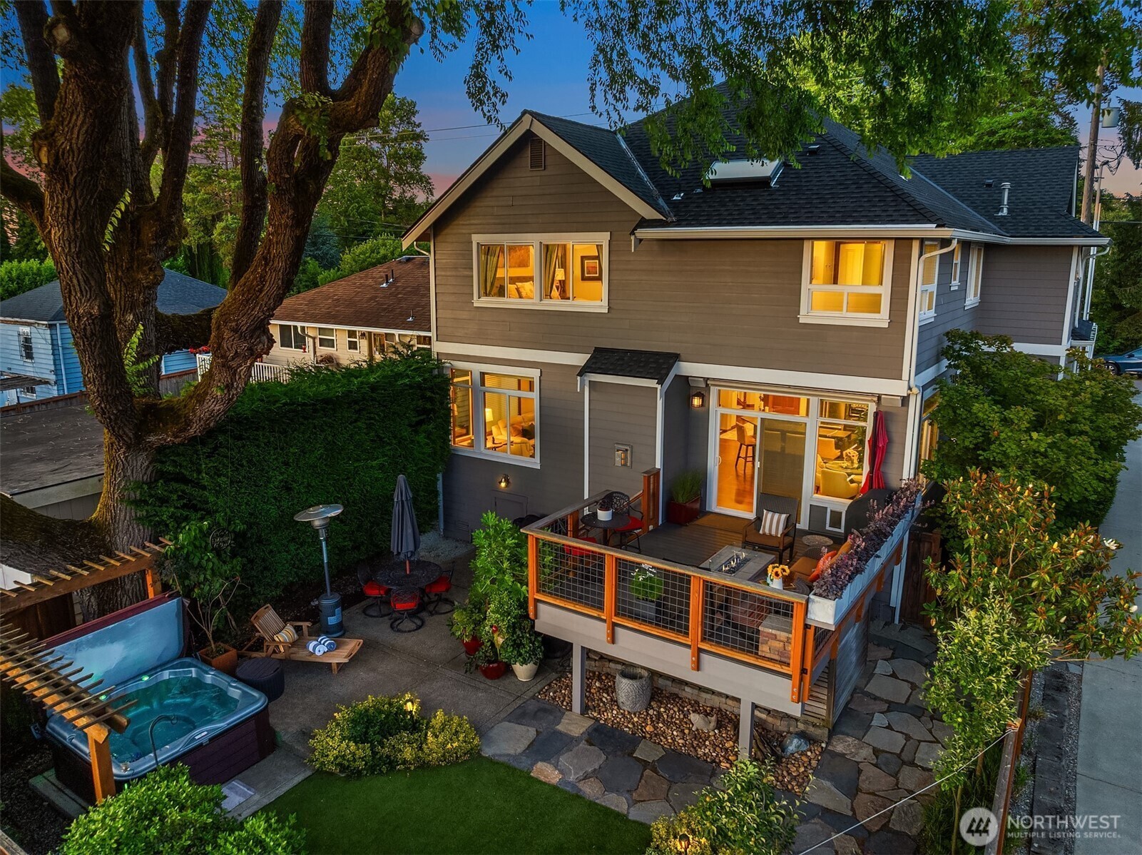 Property Photo: 5613 21st Avenue SW WA 98106