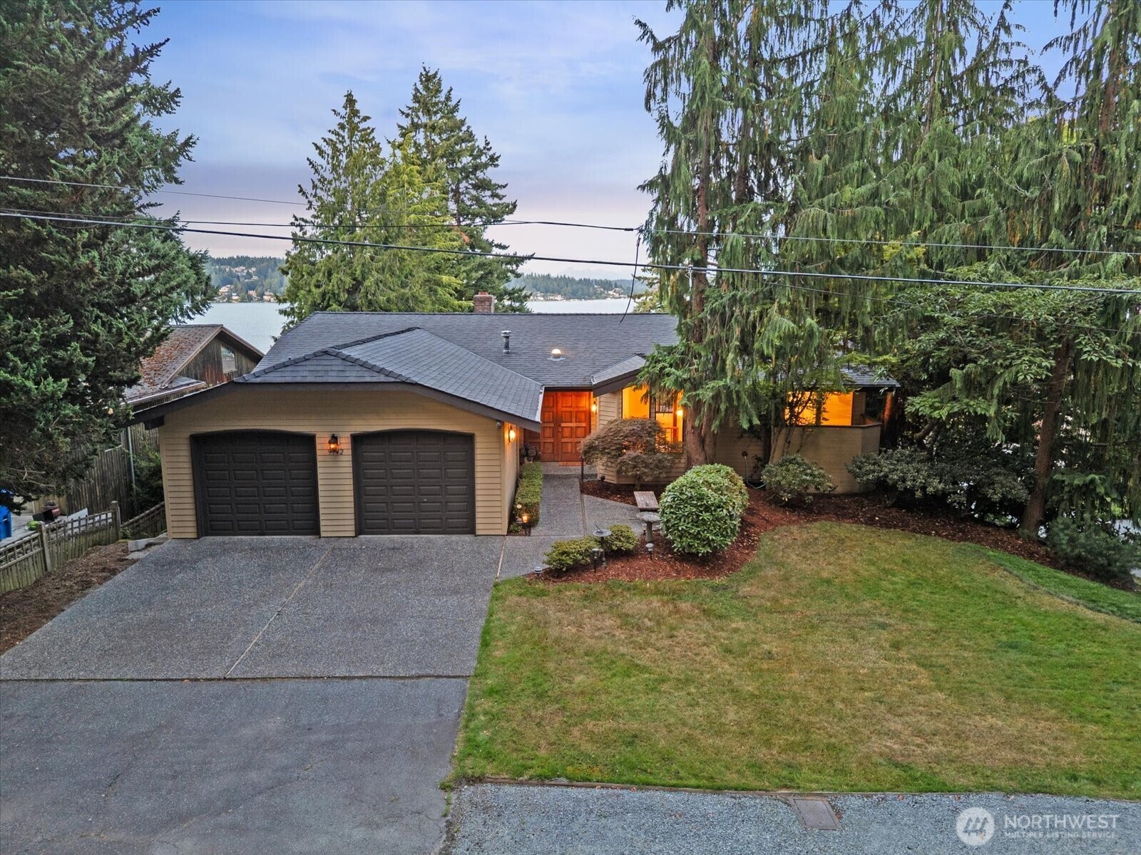 Property Photo:  9742  49th Avenue NE  WA 98115 
