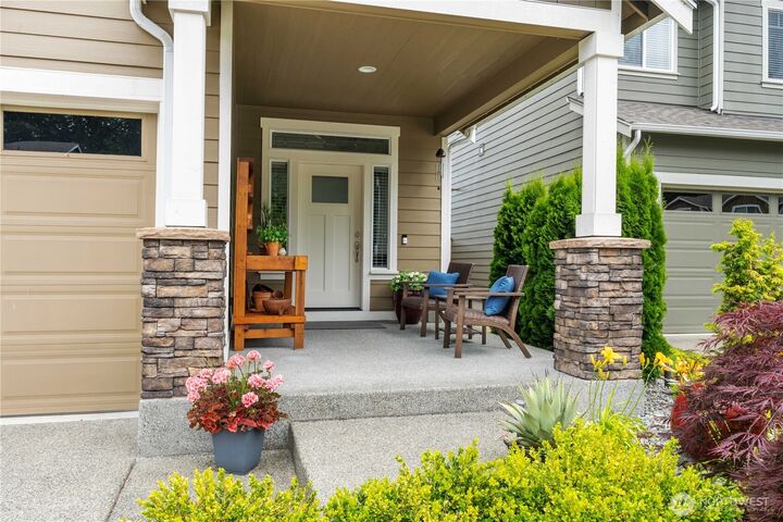Property Photo: 12911 60th Avenue E WA 98373