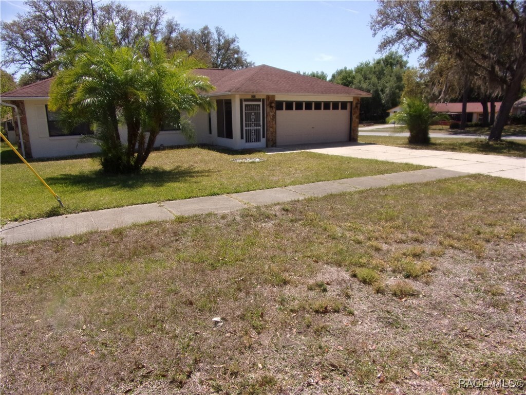 Property Photo: 9291 N Mitchelle Drive FL 34434