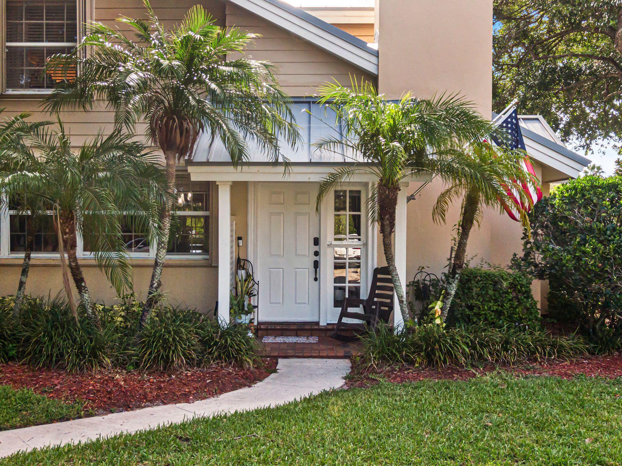 Property Photo: 1202 Copley Court FL 33436
