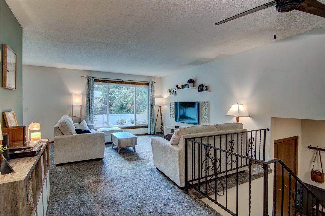 Property Photo: 1533 Raedel Road WI 54703