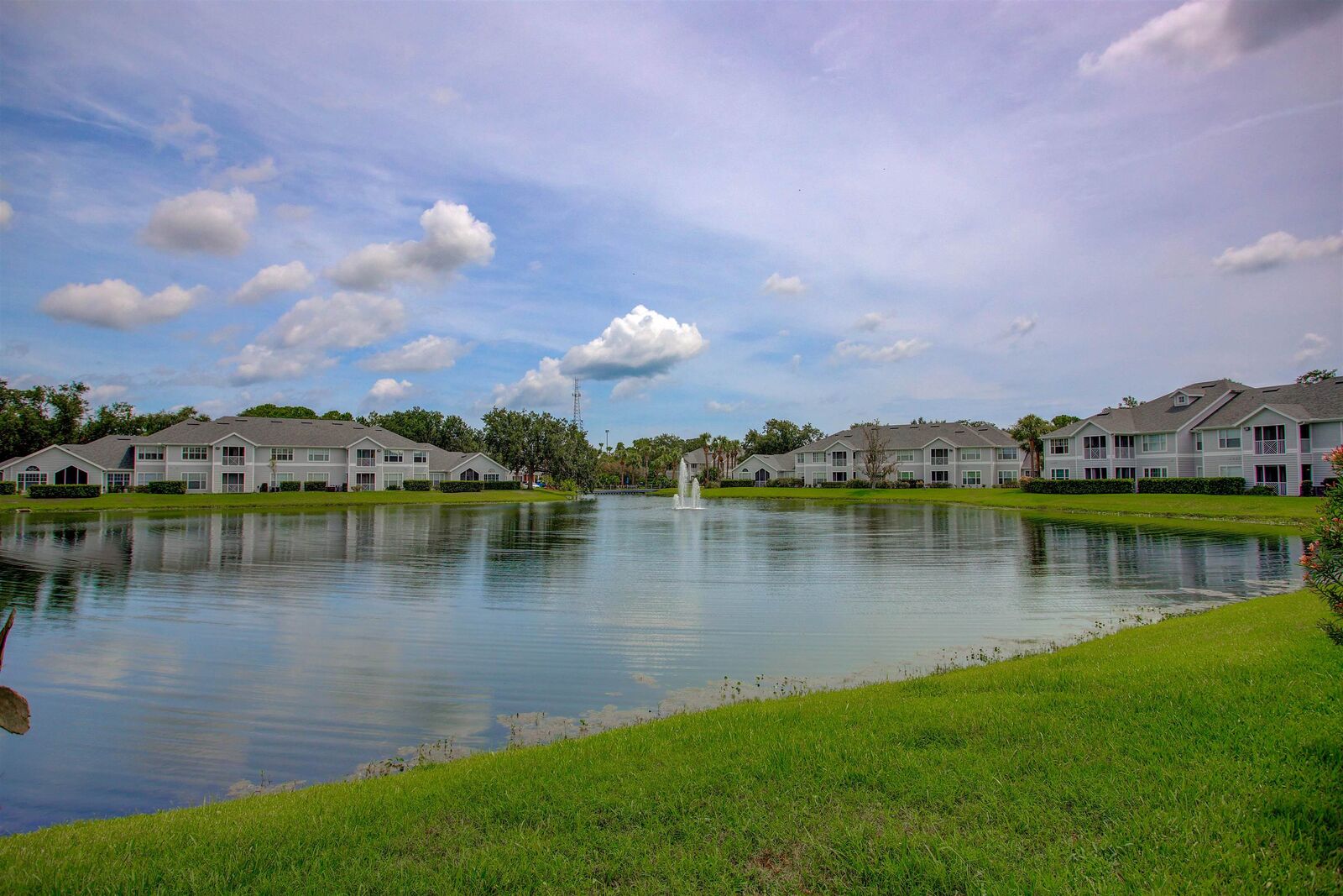 Property Photo: 20102 Harbour Vista Cir FL 32080