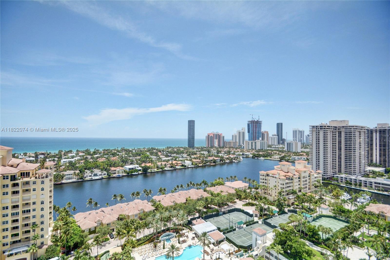 Property Photo: 20155 NE 38th Ct 2201 FL 33180