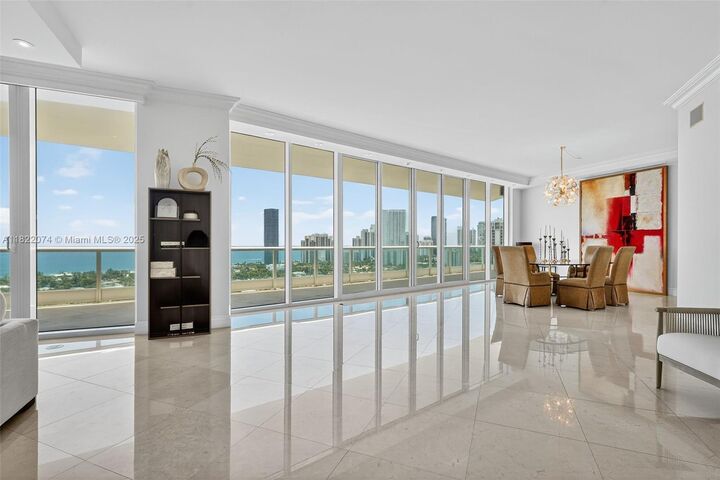 20155 NE 38th Ct 2201  Aventura FL 33180 photo