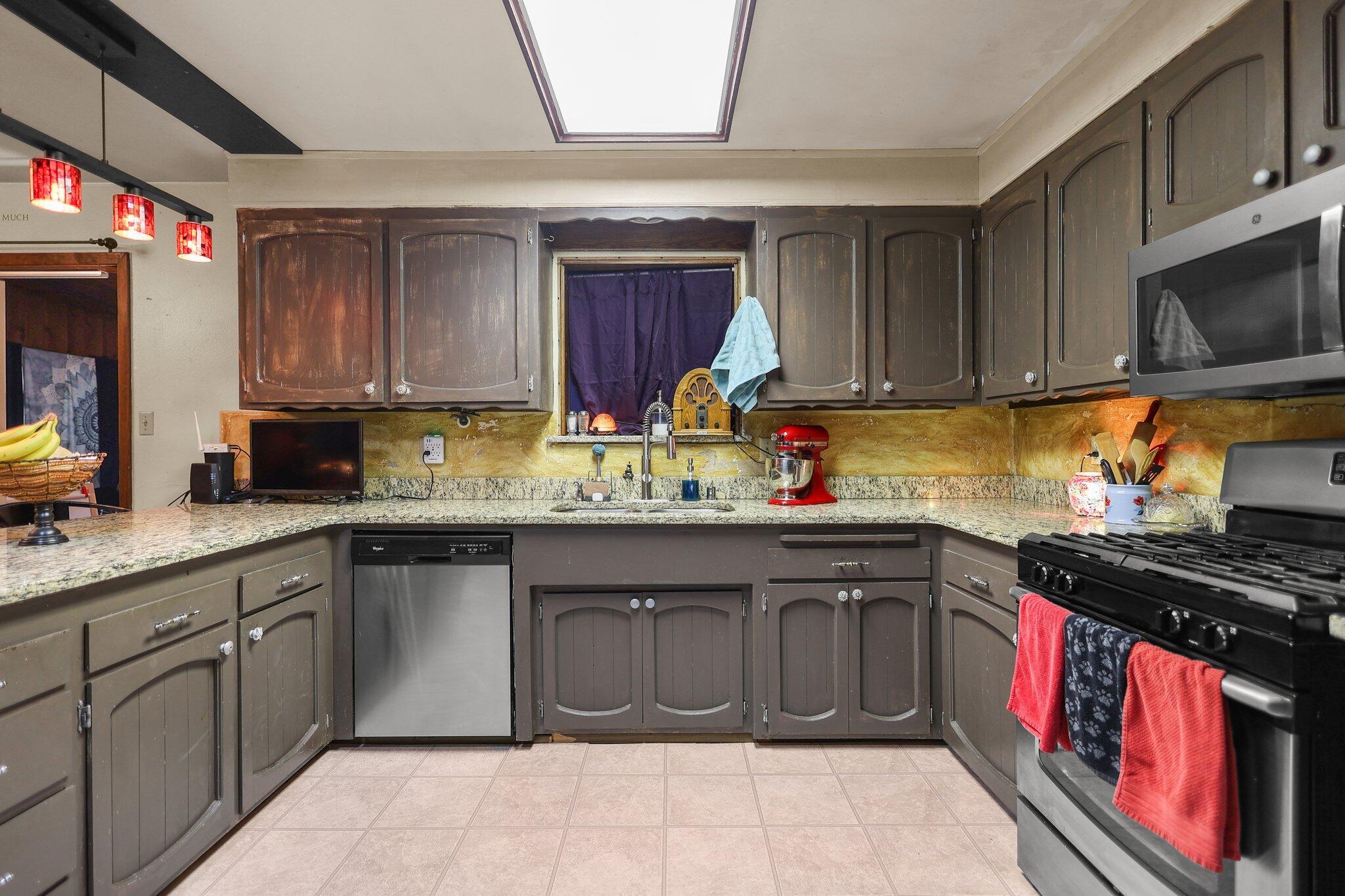 20106 Bonita Way  Redding CA 96002 photo