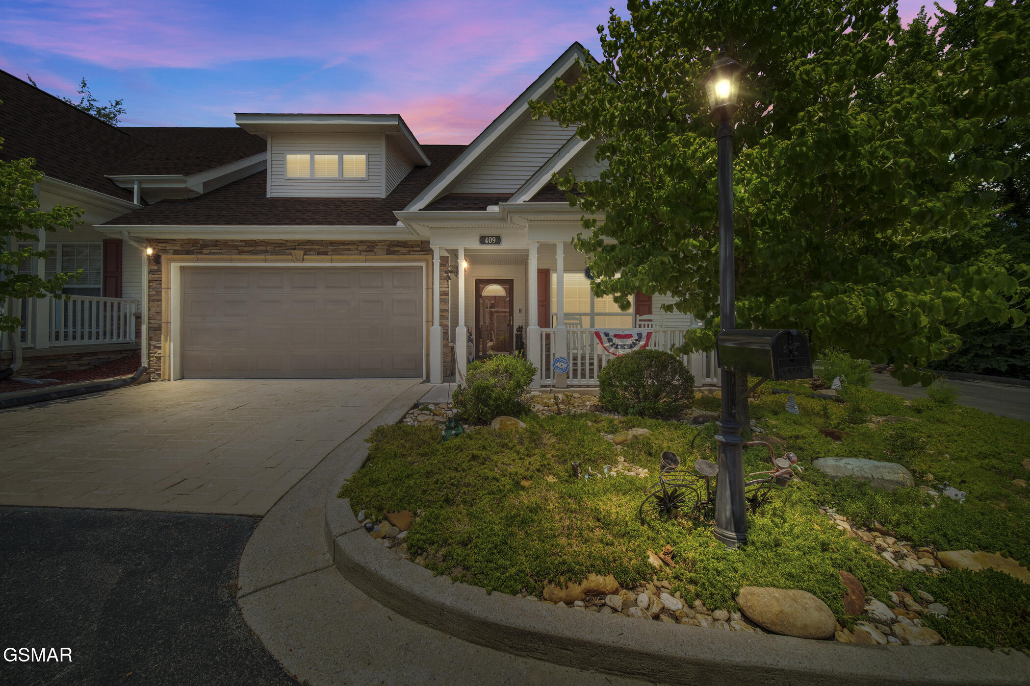 Property Photo: 523 Apple View Way TN 37862