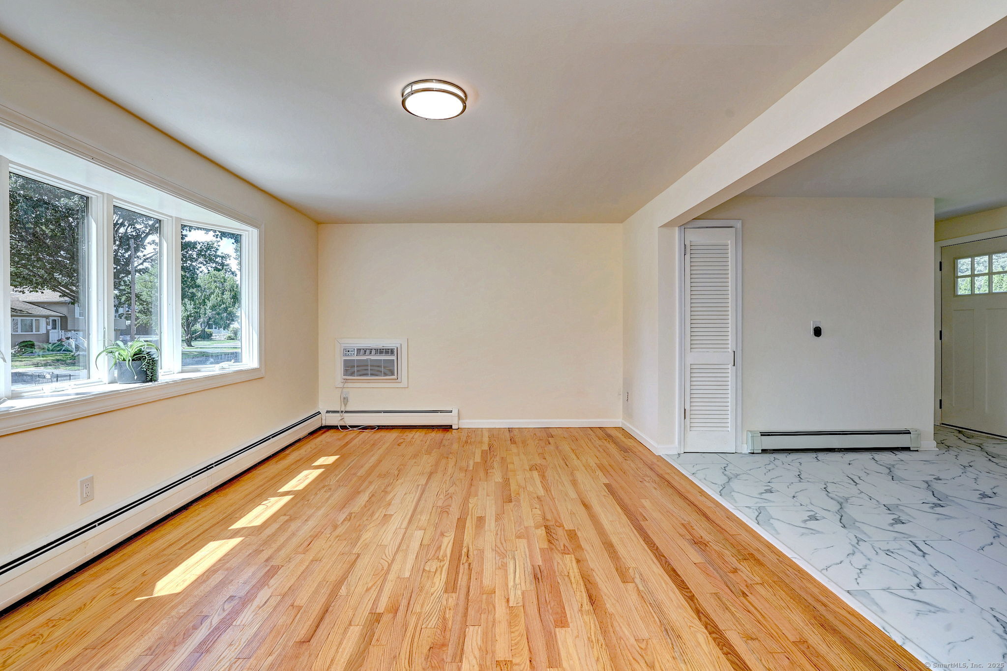 Property Photo: 6 Overbrook Drive CT 06118