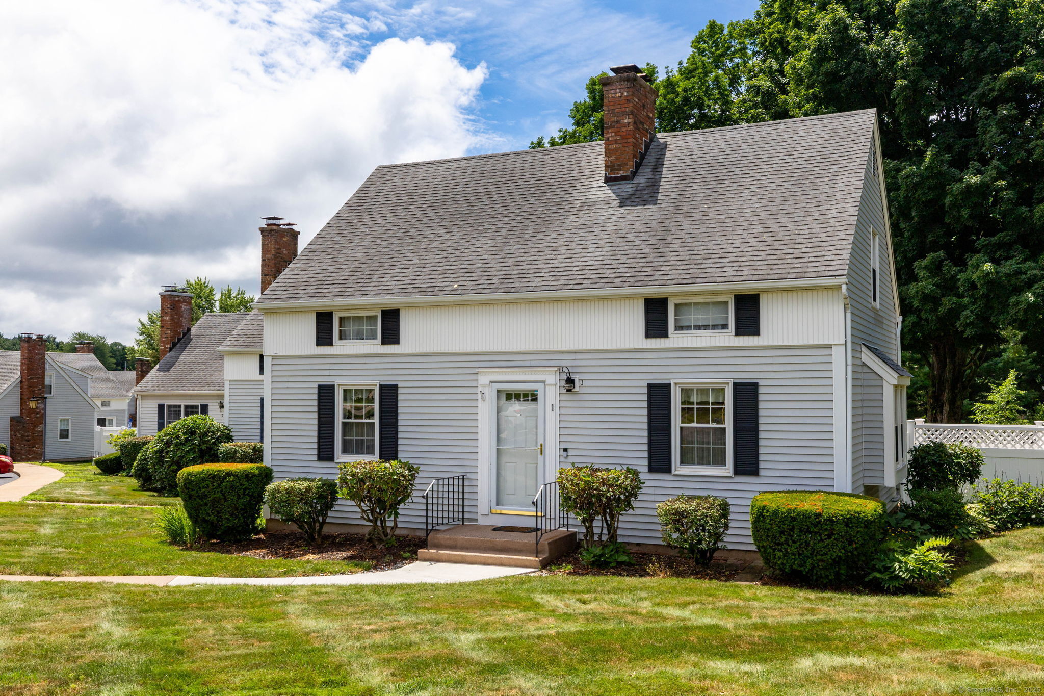 Property Photo: 102 Wetherell Street Apt 1 CT 06040