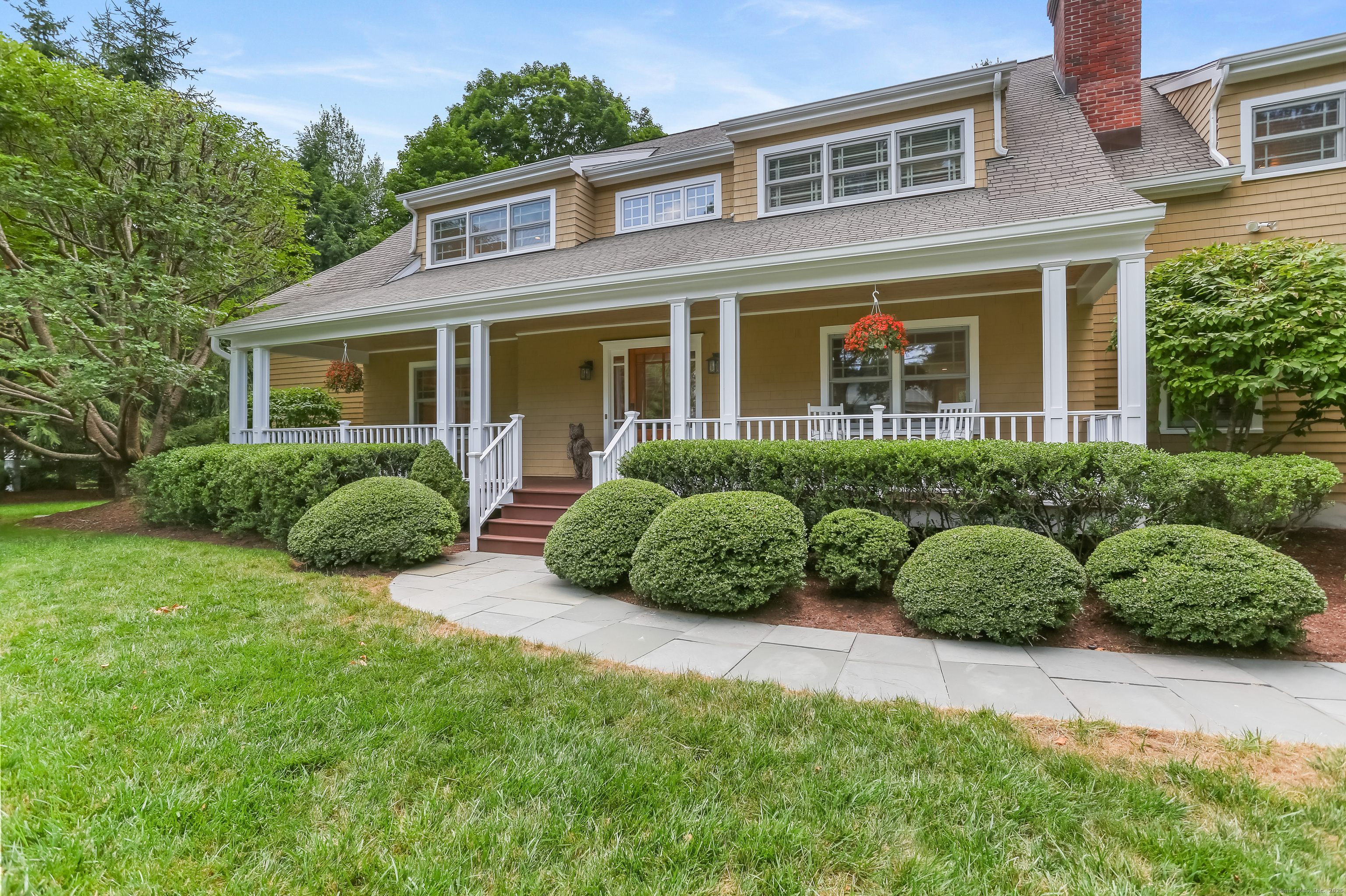 Property Photo: 4 Reimer Road CT 06880