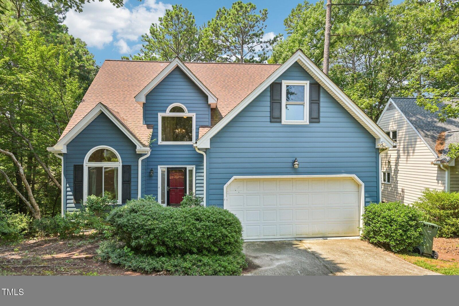 Property Photo: 316 Trafalgar Lane NC 27513