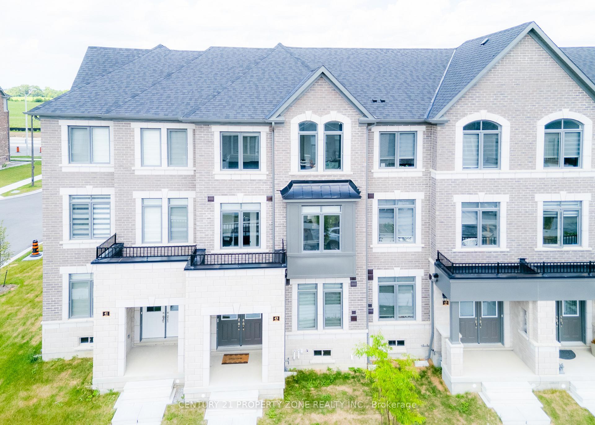 Property Photo: 43 Camino Real Drive ON L7C 1Z9